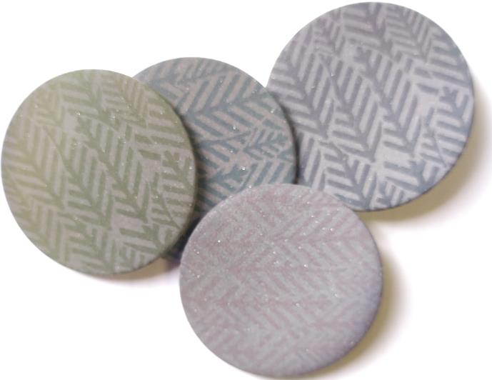 Значок световозвращающий "Елочки" круглый, Coreflect