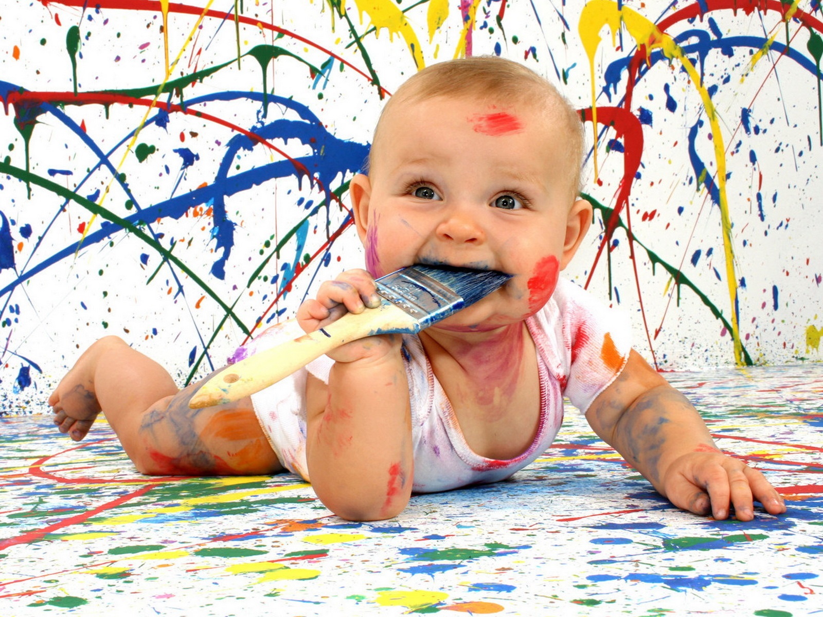 People_Children_Young_artist_023259_.jpg People_Children_Young_artist_023259_.jpg