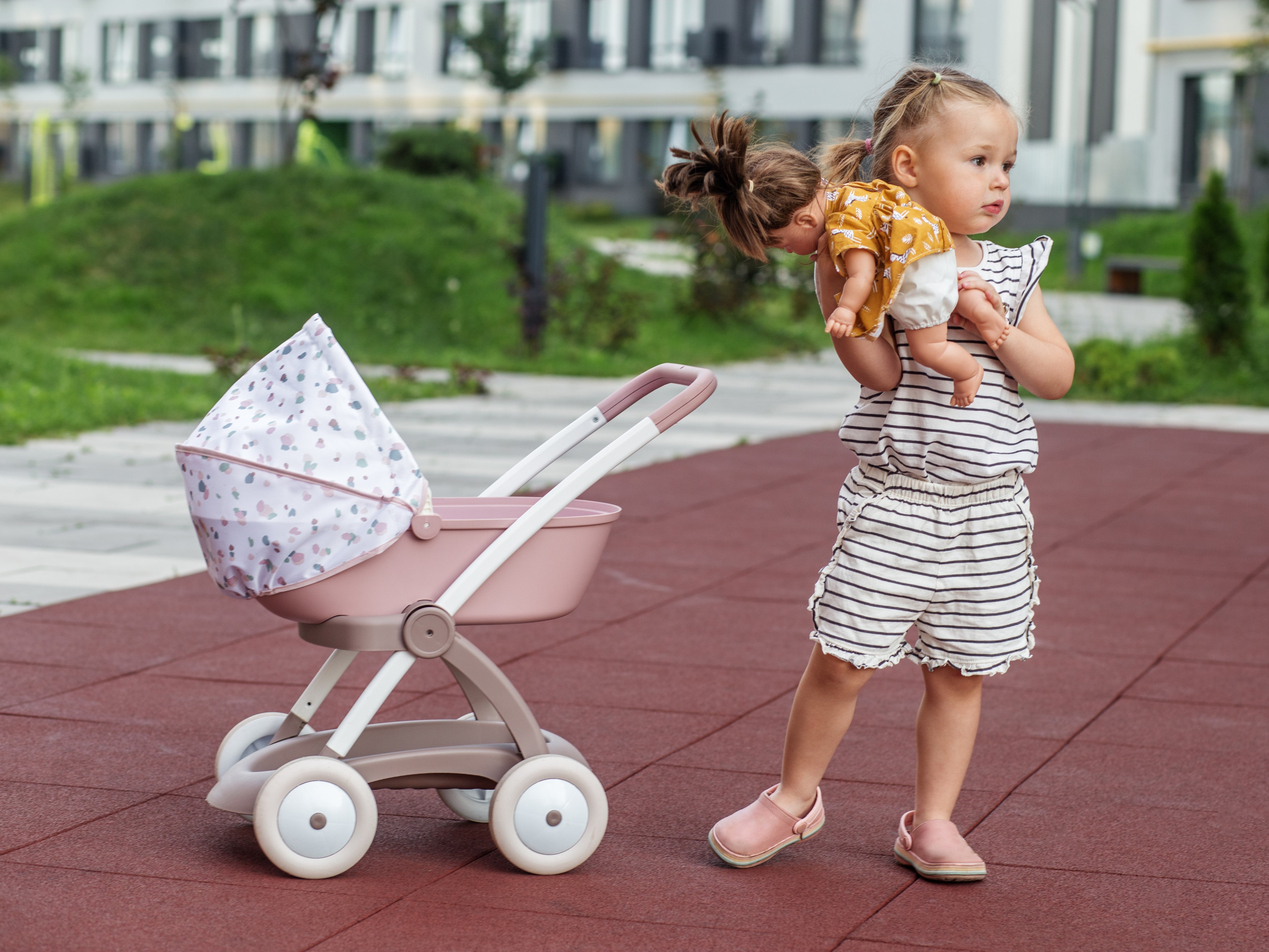6 little-girl-with-doll-stroller-two-years-old-developmental-milestones-early-years.jpg 6 little-girl-with-doll-stroller-two-years-old-developmental-milestones-early-years.jpg