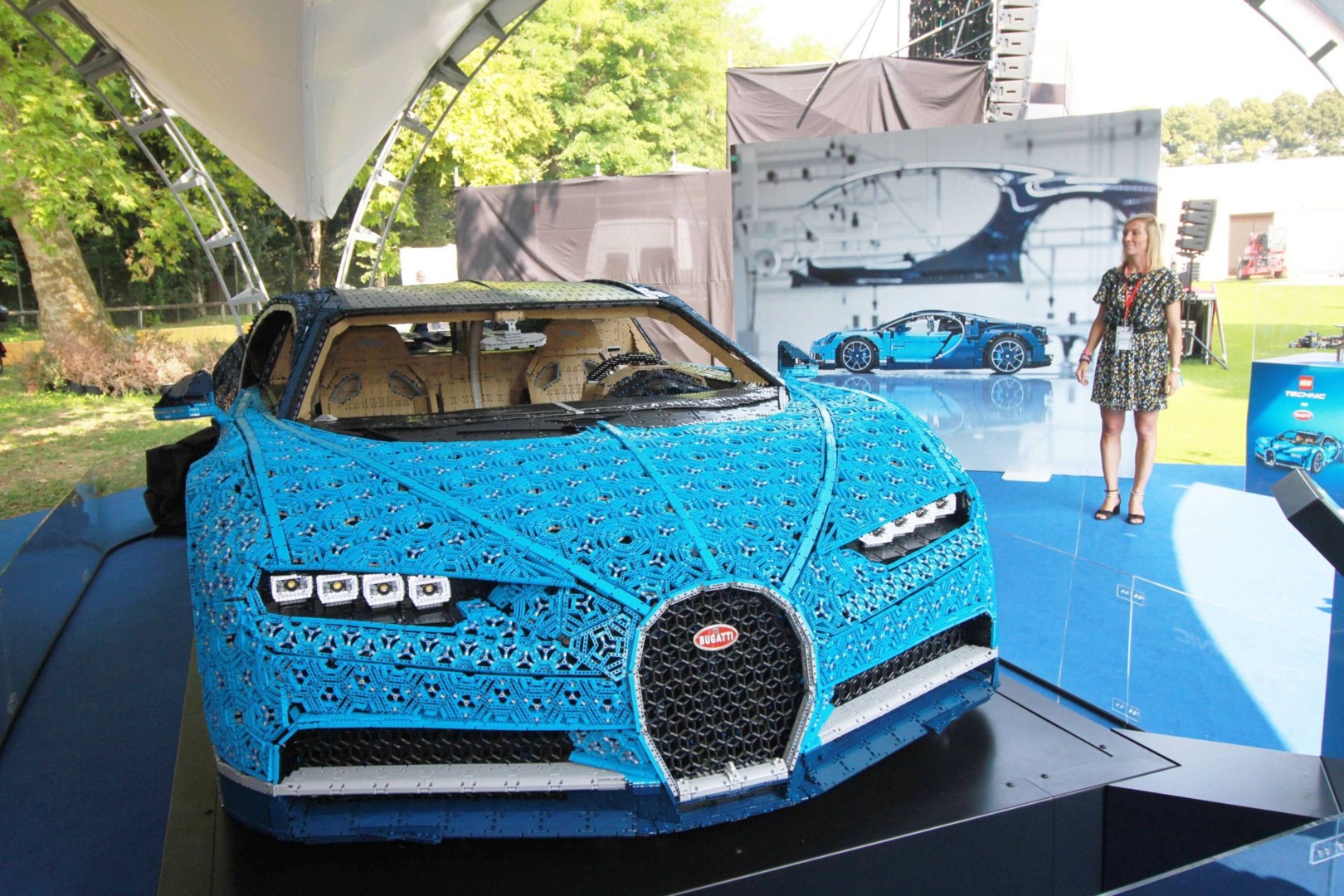 LEGO собрали полноразмерный Bugatti 2.jpg
