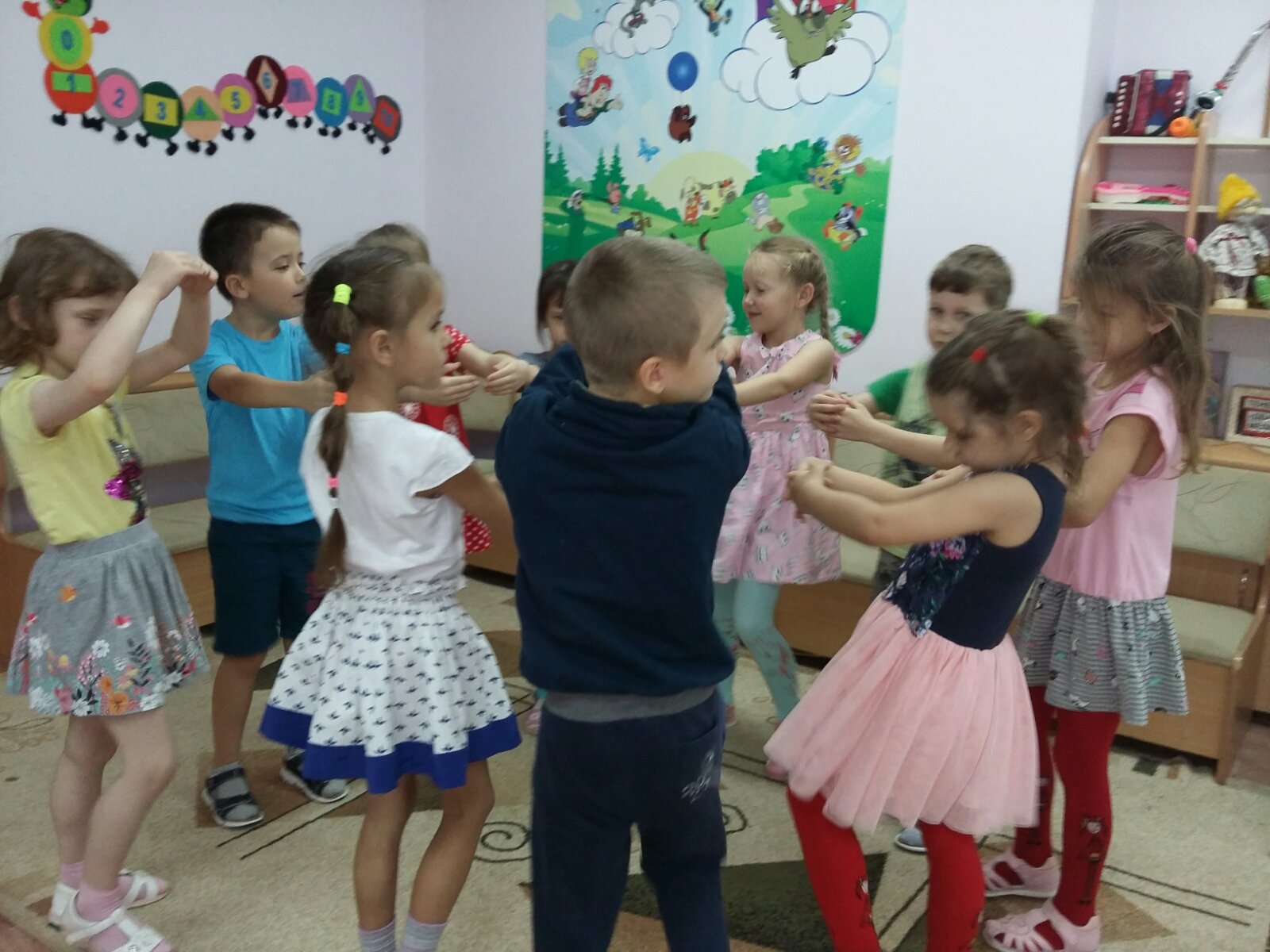 Юные садовники Юные садовники