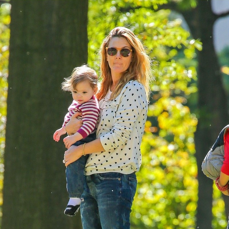 drew-barrymore-will-kopelman-central-park-fun-with-olive-01.jpg drew-barrymore-will-kopelman-central-park-fun-with-olive-01.jpg