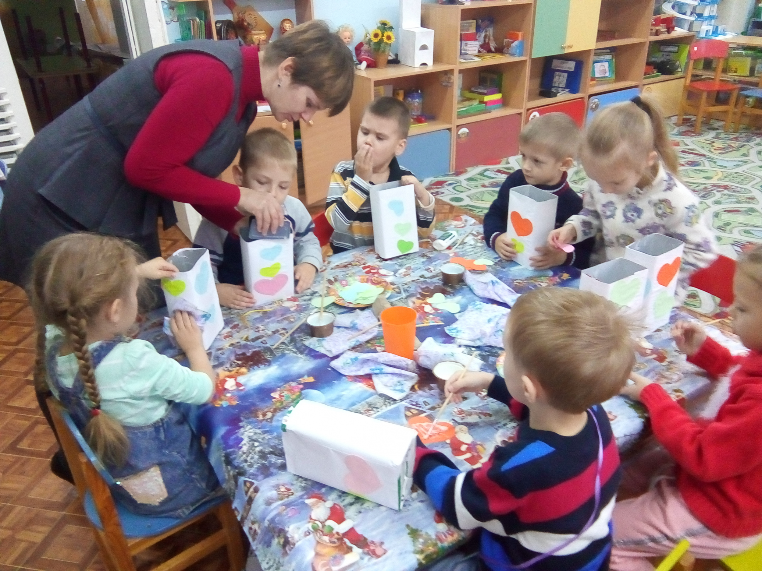 Подставки для кисточек Подставки для кисточек
