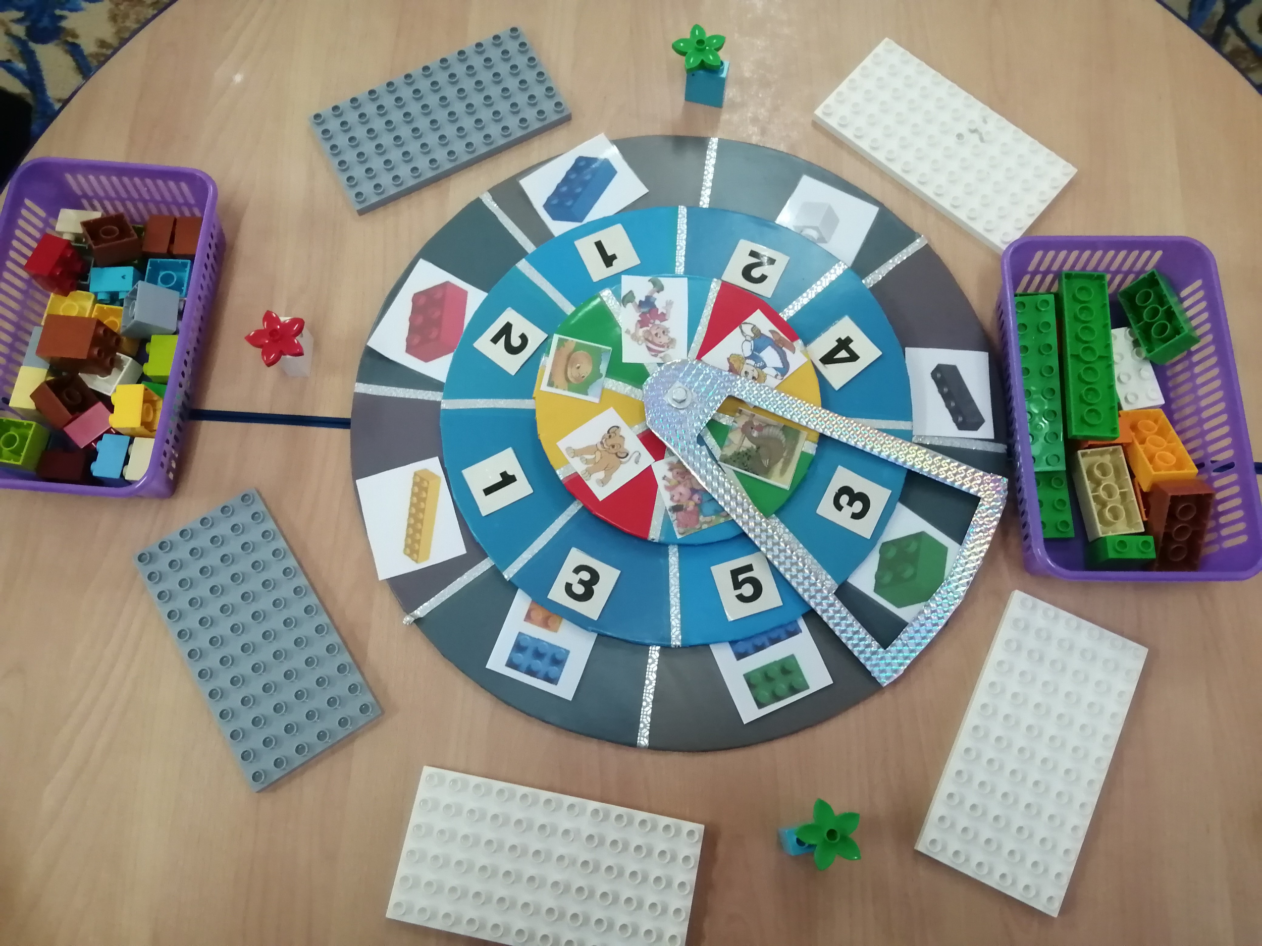 Игры по LEGO-конструированию с использованием пособия технологии ТРИЗ Игры по LEGO-конструированию с использованием пособия технологии ТРИЗ
