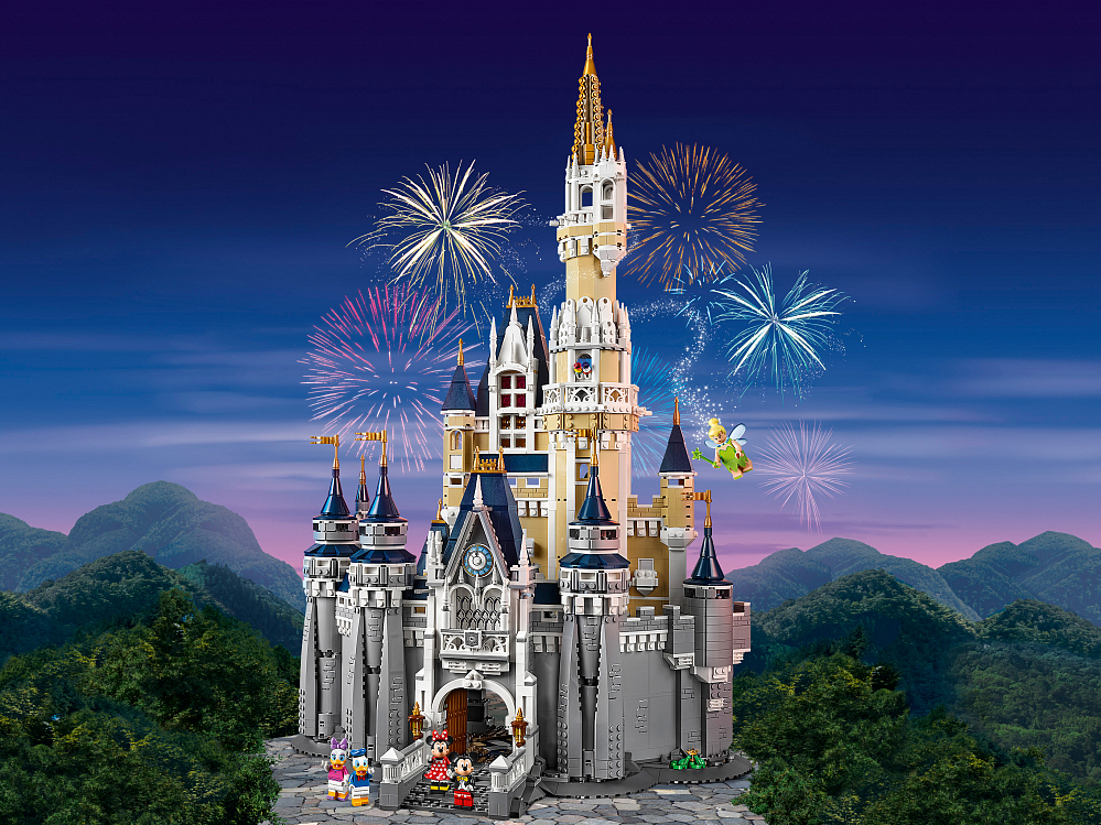 Замок LEGO Disney Castle Замок LEGO Disney Castle