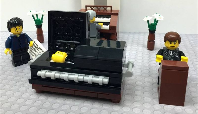 Игрушки с покойниками в LEGO Игрушки с покойниками в LEGO
