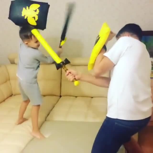 Игрушечное мягконабивное оружие Игрушечное мягконабивное оружие