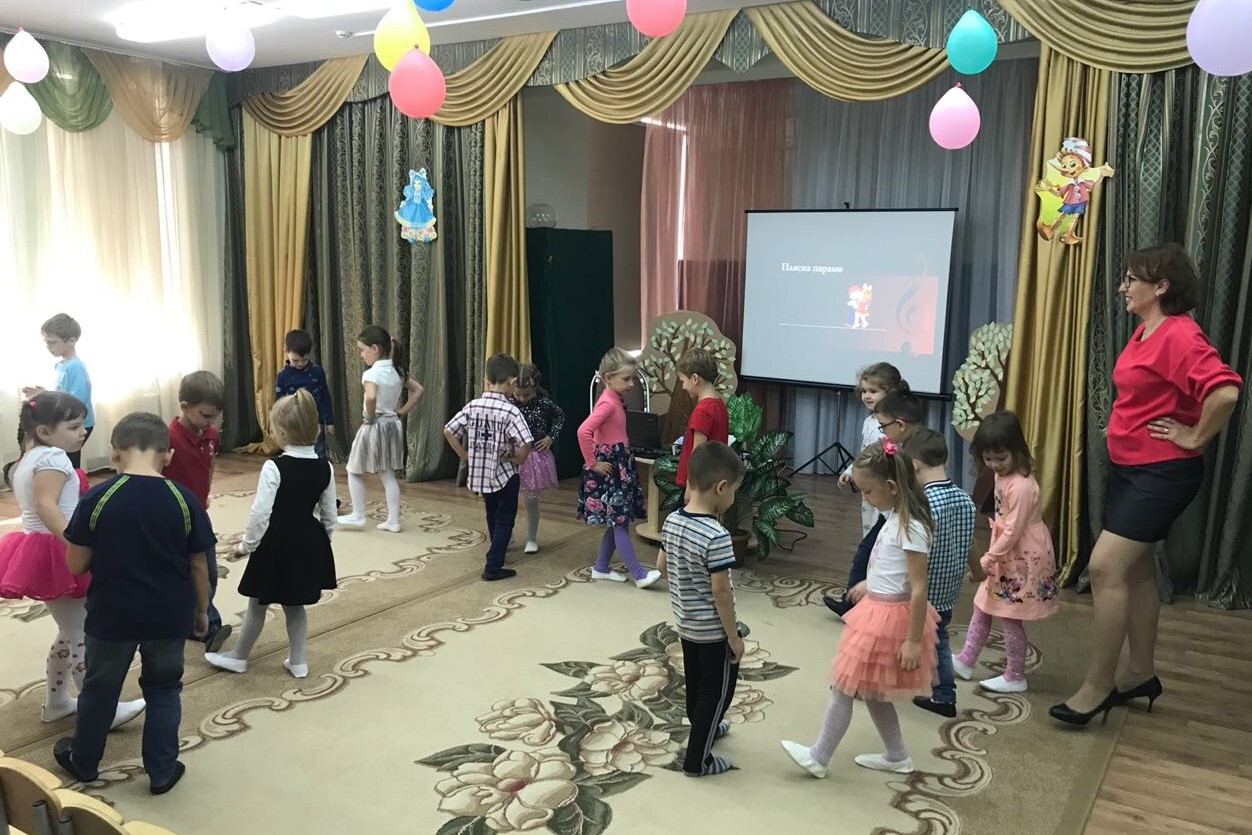 Знакомство детей с творчеством композиторов Знакомство детей с творчеством композиторов