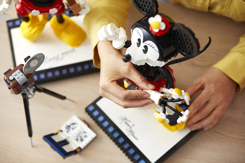 Микки-Мауса и Минни-Мауса выпустят в LEGO Микки-Мауса и Минни-Мауса выпустят в LEGO