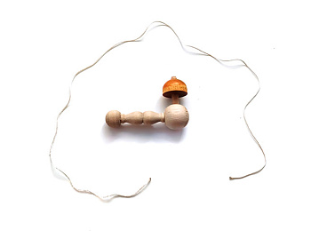 Набор волчков с держателем для запуска