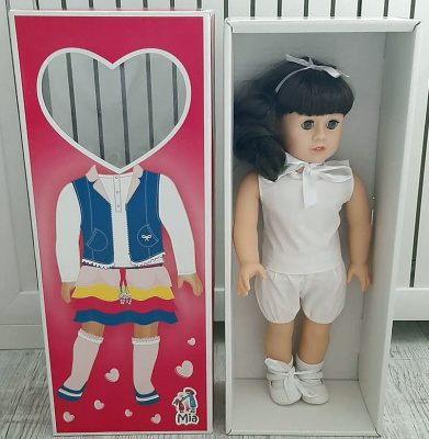 Кукла Mia Злата