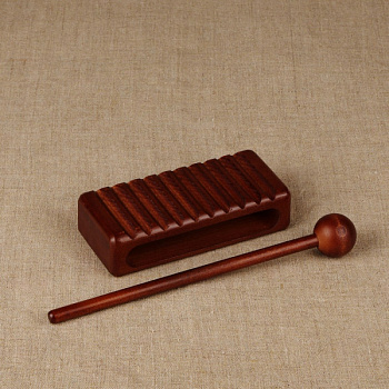 Коробочка ребристая тонированная