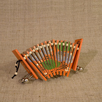 Трещотка пластинчатая с бубенцами расписная большая